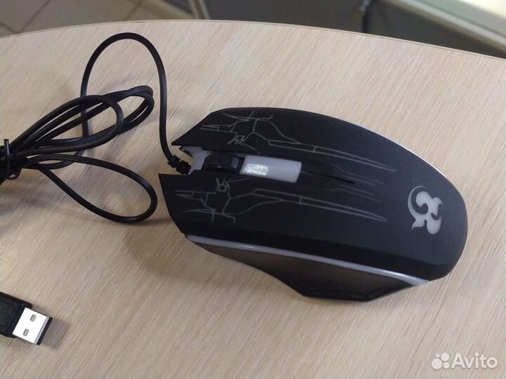 Игровая мышь(новая)