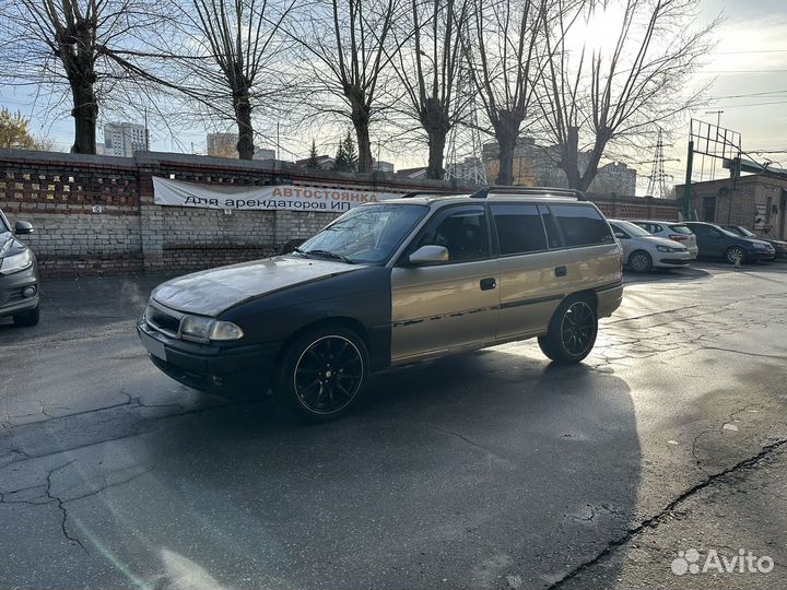 Opel Astra 1.4 МТ, 1997, 315 000 км