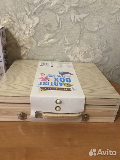 Художественный набор в деревянном кейсе