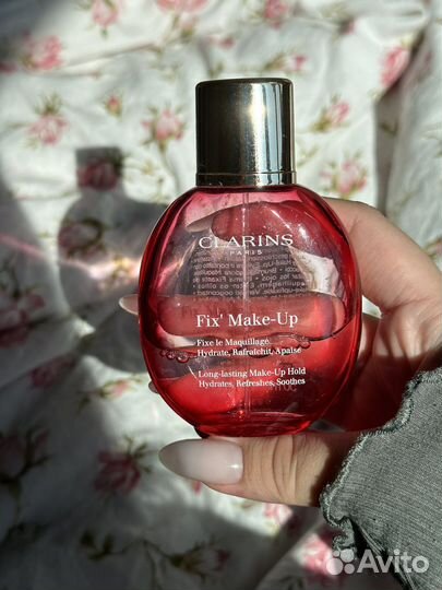 Фиксатор для макияжа clarins