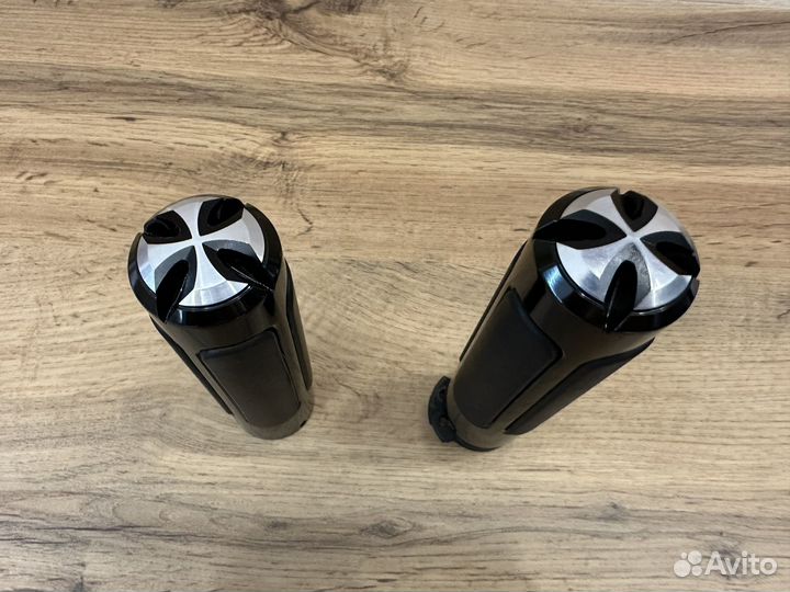 Грипсы доя мотоцикла 25мм Louis