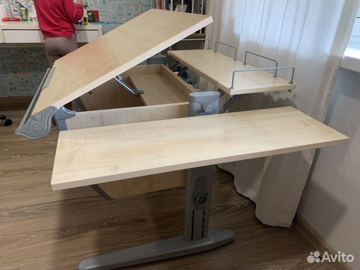 Растущая парта стол Дэми