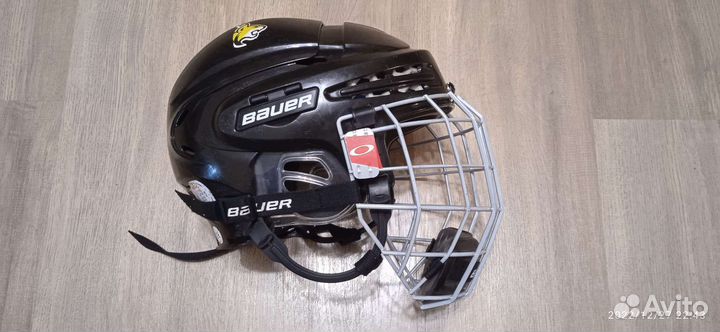 Шлем хоккейный bauer