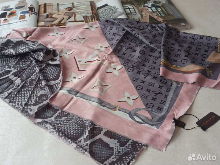 Платок Шелковый Louis Vuitton двусторонний новый