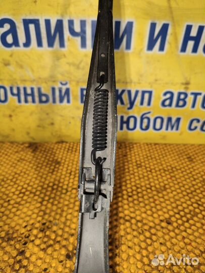 Поводок стеклоочистителя задний Opel Astra H