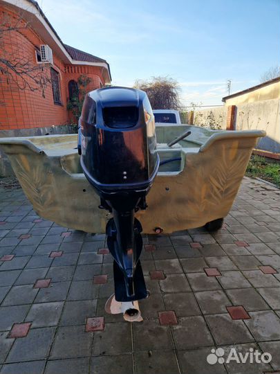 Продается лодка с мотором
