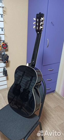 Классическая гитара Martinez FAC 502