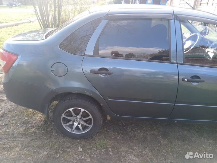 LADA Granta 1.6 МТ, 2014, 250 000 км