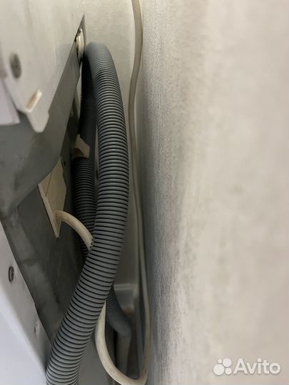 Стиральная машина Indesit с вертикальной загрузкой