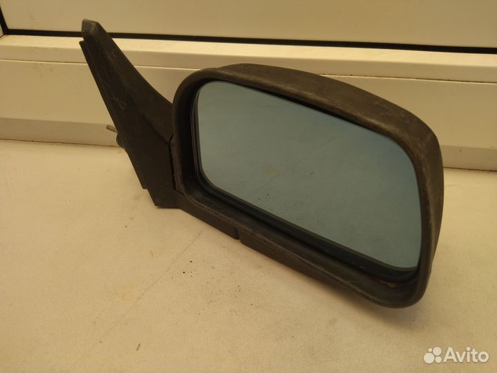 Боковое зеркало правое ваз 2107