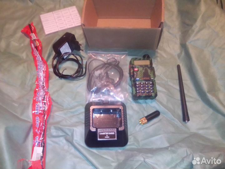 Рация новая, камуфляжная с усиленной антенной