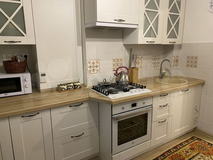 2-к. квартира, 55 м², 3/9 эт.