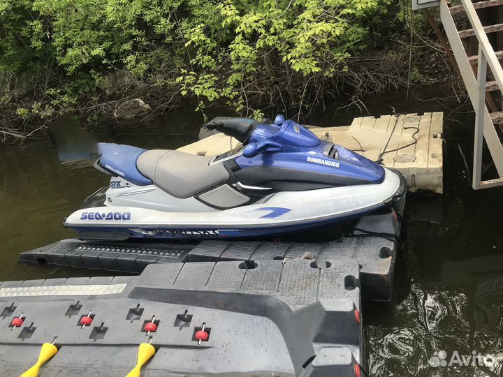 Понтон для гидроцикла (причал, сухой док) dwtr