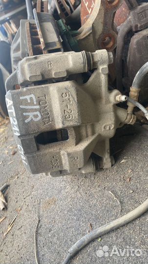 Ступица передняя правая Toyota AT190, ST190, AT210