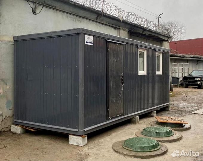 Блок-контейнер (бытовка) 