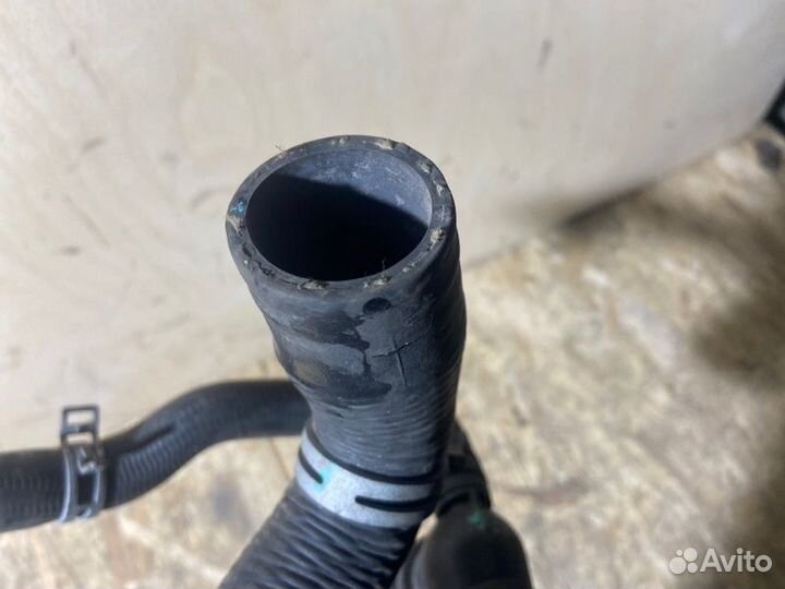 Патрубок радиатора Ford Kuga 2 (12-16) SUV 2.0L