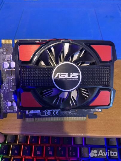 Asus GeForce GTS 450(1гб gaddr3 128bit)