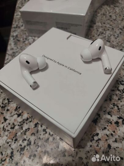 Беспроводные наушники apple airpods