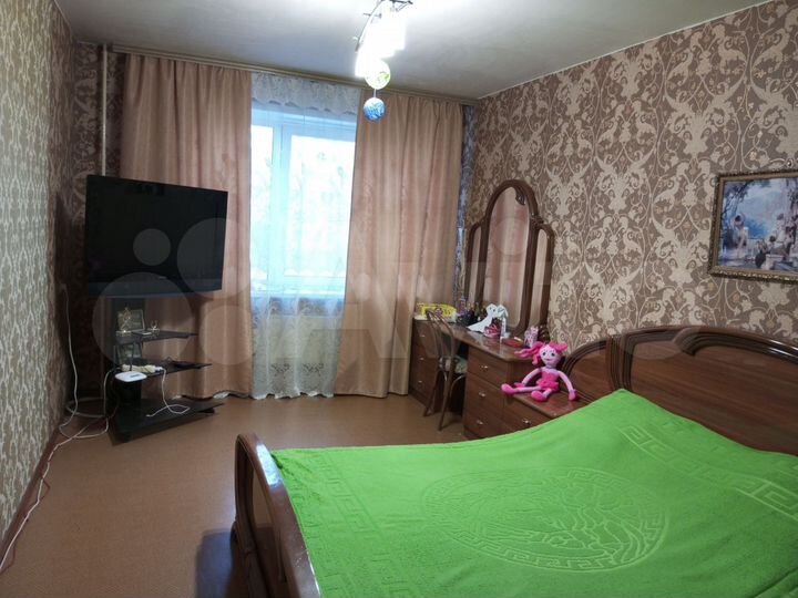 2-к. квартира, 67,3 м², 3/10 эт.