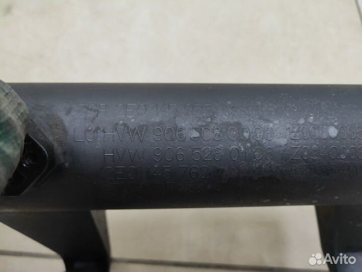 Патрубок интеркулера Volkswagen Crafter 2.5