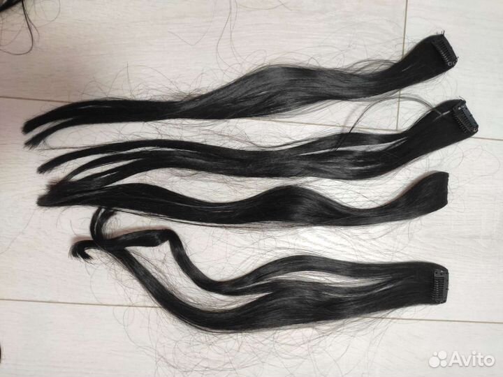 Волосы на заколках