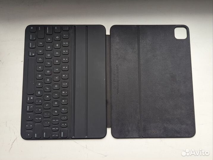 Apple SMART Keyboard Folio 11 для iPad