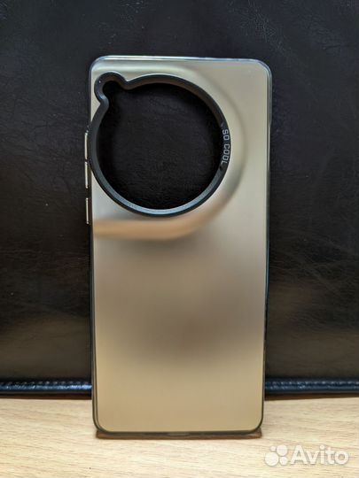 Новый чехол-бампер на OnePlus 12