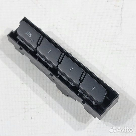 Блок кнопок Volkswagen Touareg FL