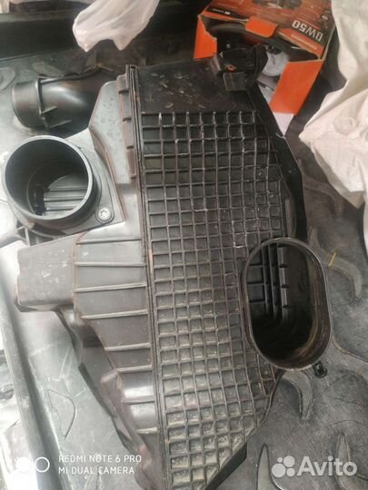 Корпус воздушного фильтра renault duster