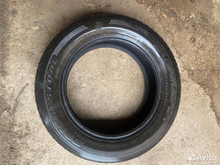 Bridgestone Dueler H/T 843 215/60 R17 96H