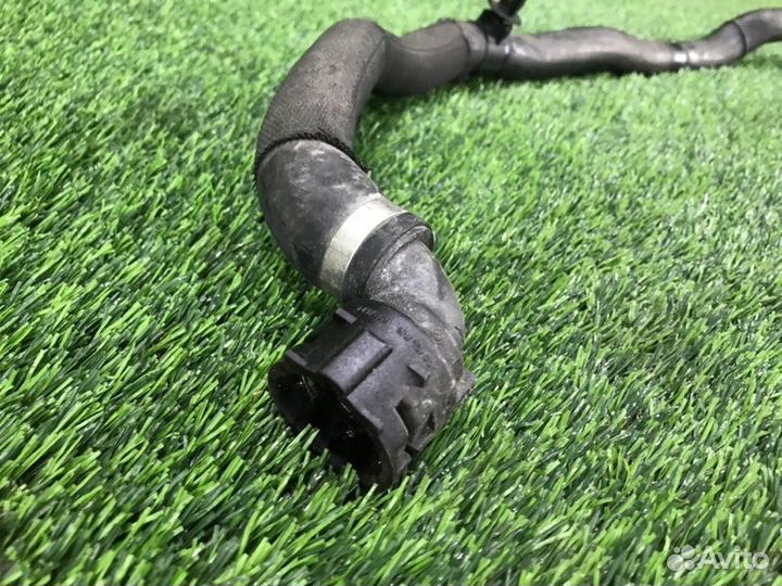 Патрубок системы охлаждения Bmw 3 E90 N54B30 2006