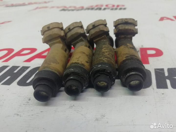 Форсунка инжекторная электрическая для Toyota Aven