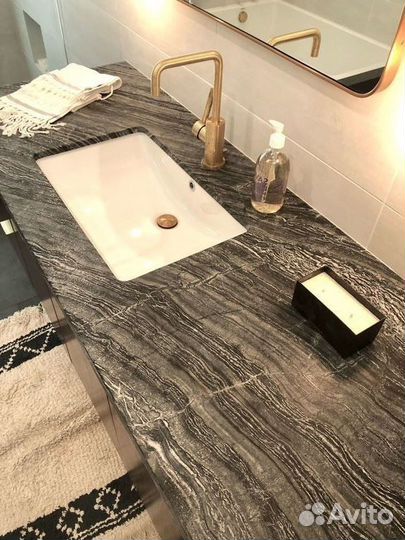 Столешница под раковину в ванной