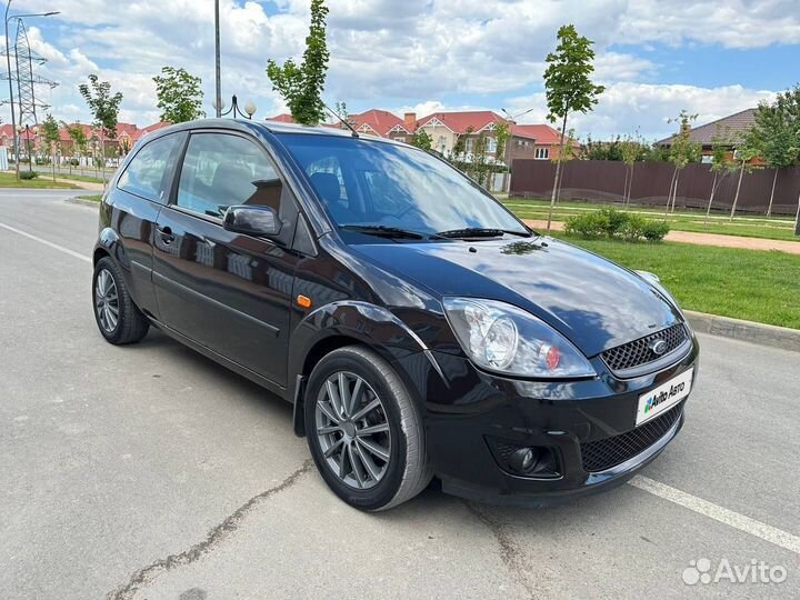 Ford Fiesta 1.6 AT, 2007, 253 608 км