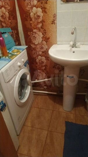 Комната 14 м² в 3-к., 1/3 эт.