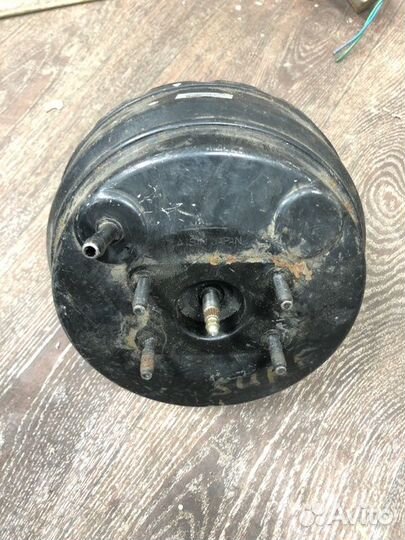 Вакуумный усилитель тормозов Toyota Hilux Surf