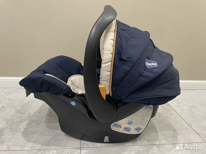 Детское авто кресло