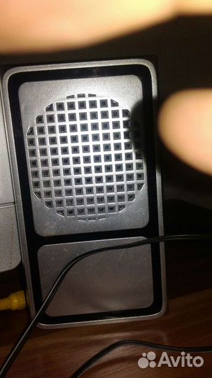 Монитор Benq c колонками