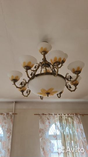 Люстра потолочная бу