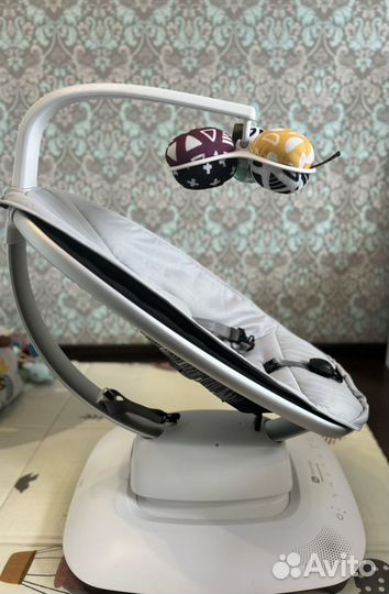 Кресло-качалка 4Moms mamaRoo 5.0 детские качели