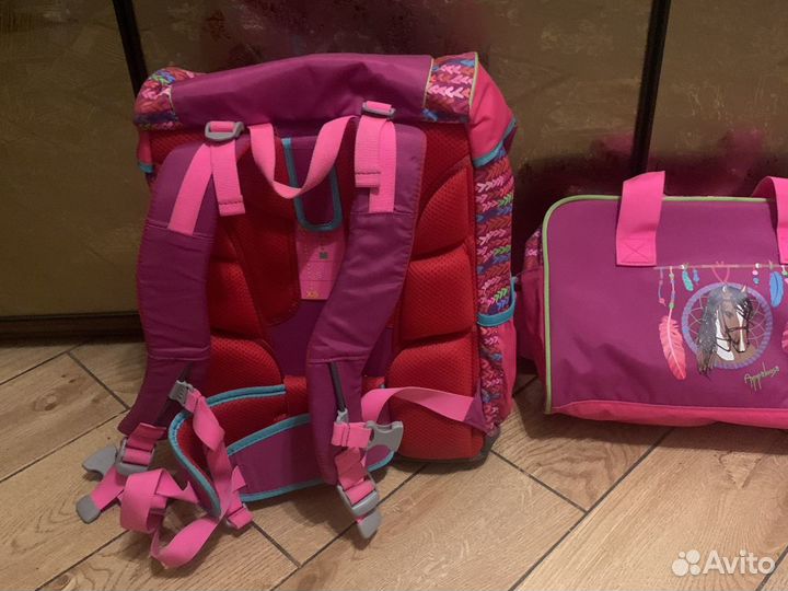 Школьный портфель для девочек