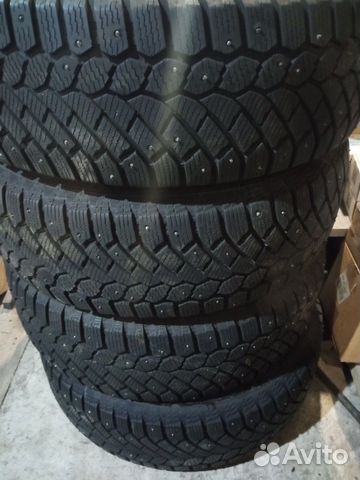 Gislaved Nord Frost 200 215/65 R16