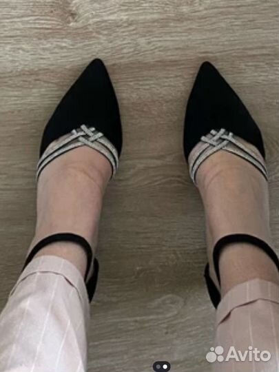 Туфли женские на каблуке