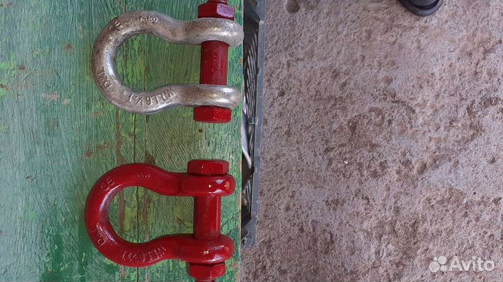 Крюки для цепки грузовых машин и прицепов