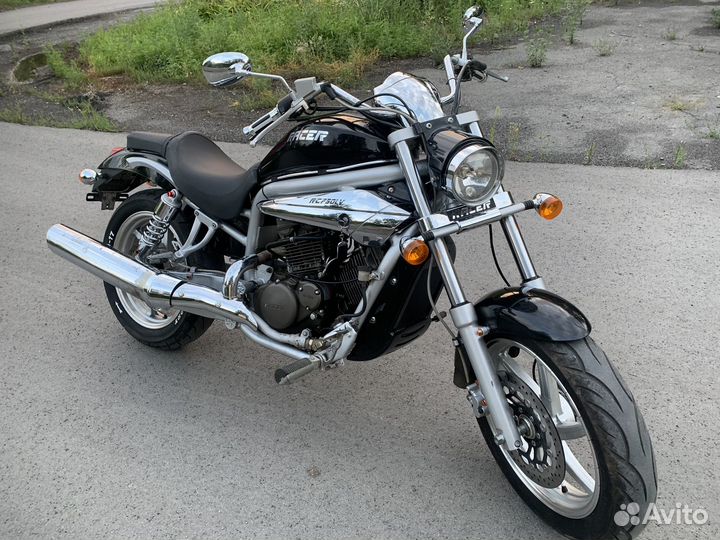 Мотицикл Рейсер крузер 250