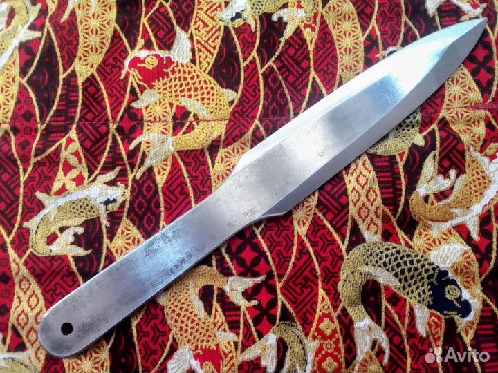 Метательные ножи в ассортименте