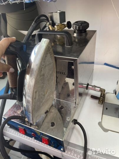 Утюг с парогенератором промышленный Lelit