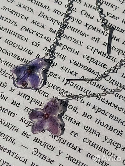 Сережки с цветком