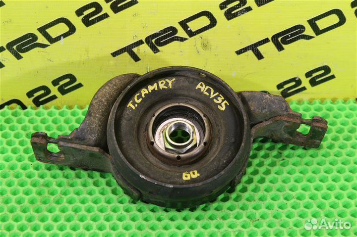 Подвесной подшипник карданного вала Toyota Camry