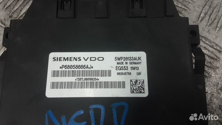 Блок управления jeep grand cherokee WK2 3-9 дней